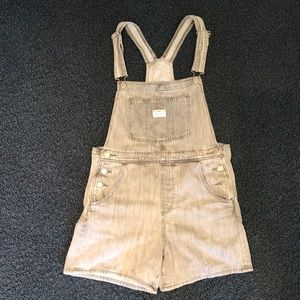 Levi’s soft denim Vintage Shortall